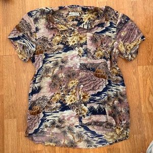 Urban Outfitters Hawaiian Button Up Shirt